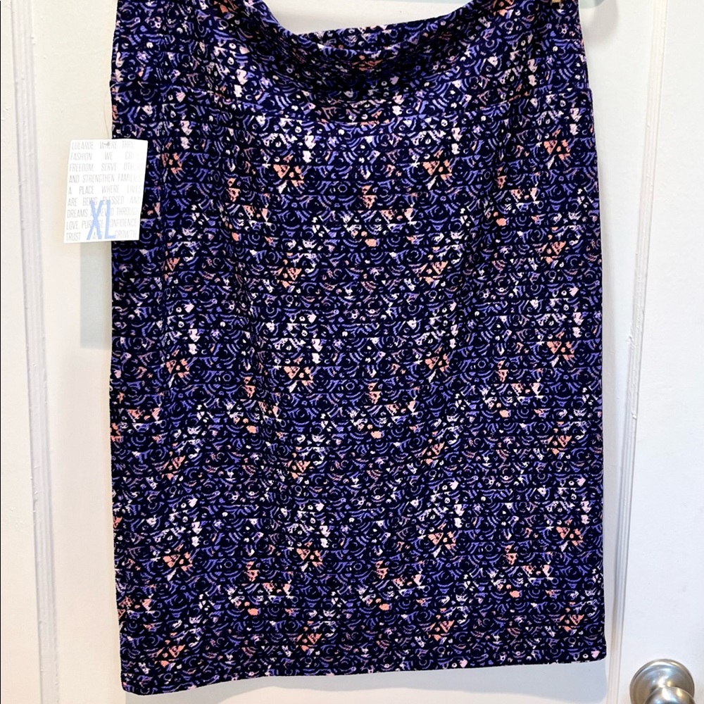 BNWT XL Lularoe Cassie pencil skirt